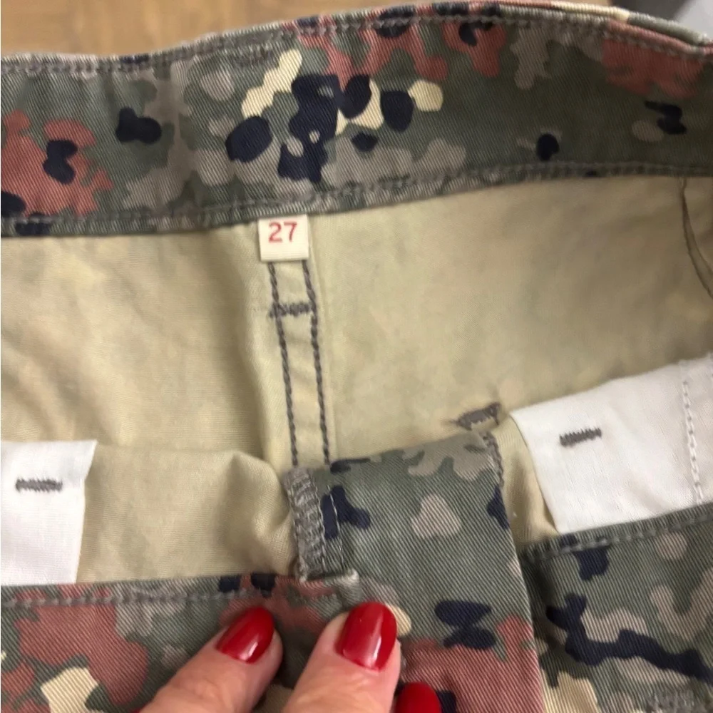 NWT! Levi's Multicolor Cargo Shorts Size 27